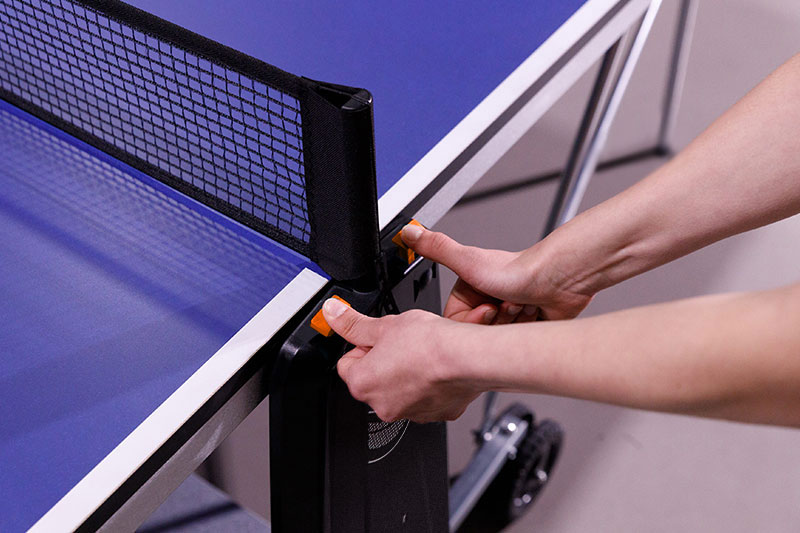 locking system ping pong table Cornilleau 300 indoor