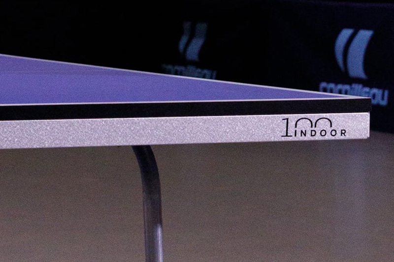 encadrement de la table de ping pong Cornilleau 100 indoor